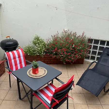 En Bord De Apartment *